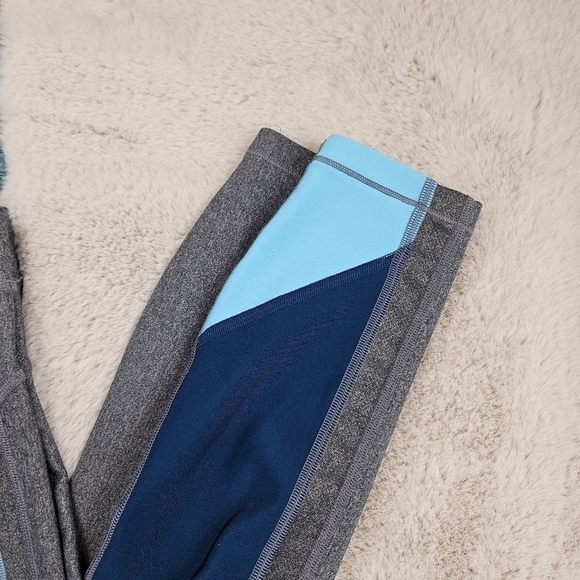 Under Armour Gray Blue Leggings Small - Picture 8 of 8